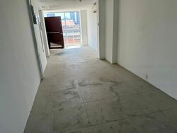 Serangoon Road (D8), Retail #453363241